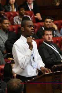 L'intervento di un giovane relatore all'evento Shine, Courtesy of UK House of Lords