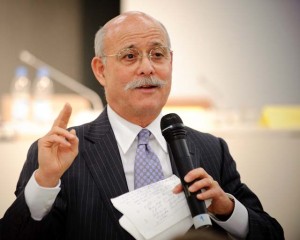 Jeremy Rifkin in una foto di Stephan Rhl (2009), Courtesy of Wikipedia