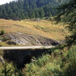 Ciclisti nei pressi del Lago Resile